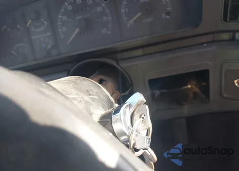 1989 Ford F150 из США, поврежденный, VIN 1FTEF15YXKPA91958